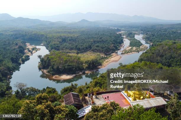 aerial of the shwemawdaw paya and the ye river, kyaing ywar near ye, mon state, myanmar, ye, mon state, myanmar - bago stock-fotos und bilder