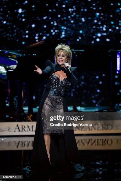 Alejandra Guzmán performs onstage during Univision's 33rd Edition of Premio Lo Nuestro a la Música Latina at AmericanAirlines Arena on February 18,...