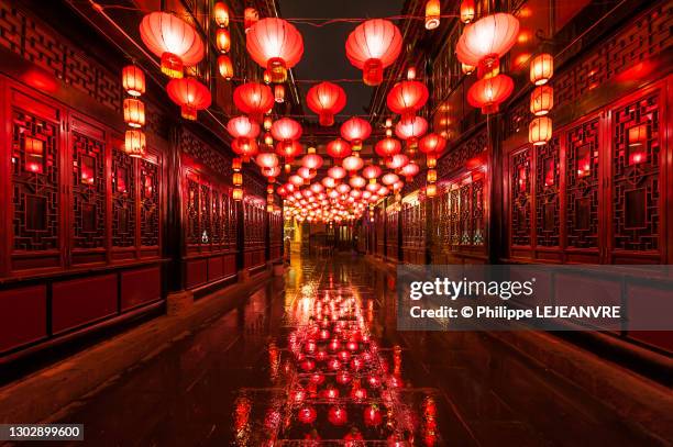 chengdu - lantern festival at jinli - festival de las linternas chino fotografías e imágenes de stock