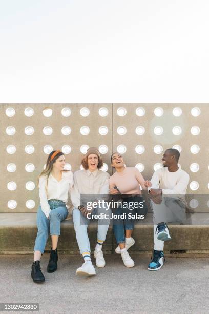 group of teenegers hanging out - lebanese ethnicity stock pictures, royalty-free photos & images