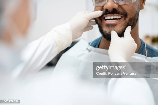 saúde bucal - odontologia estética - fotografias e filmes do acervo