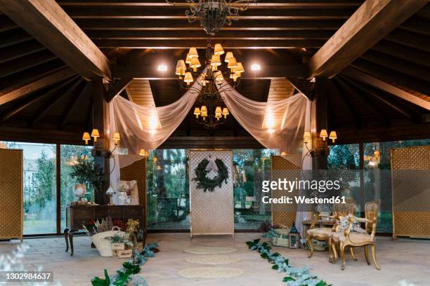 wedding banquet decorated in wedding ceremony - wedding ceremony stock pictures, royalty-free photos & images