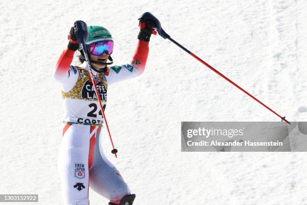 305 Asa Andō Photos & High Res Pictures Getty Images