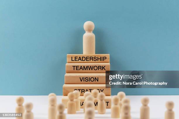 leadership concepts - carol grow stock-fotos und bilder