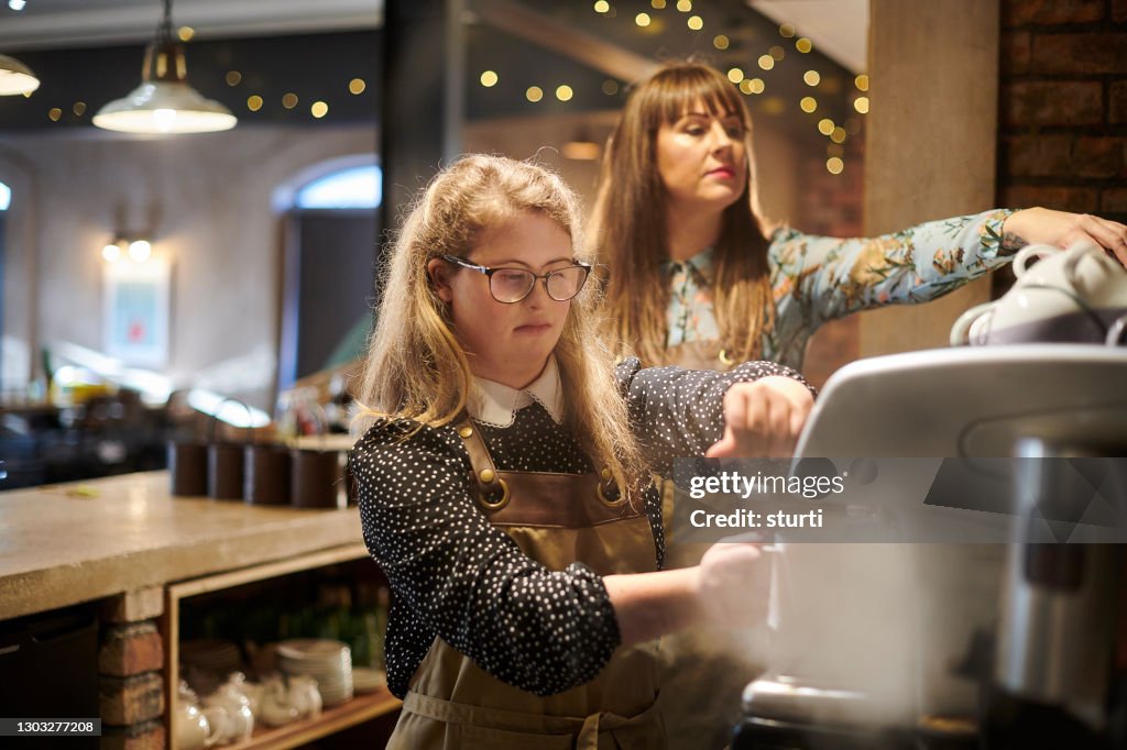 Junge barista