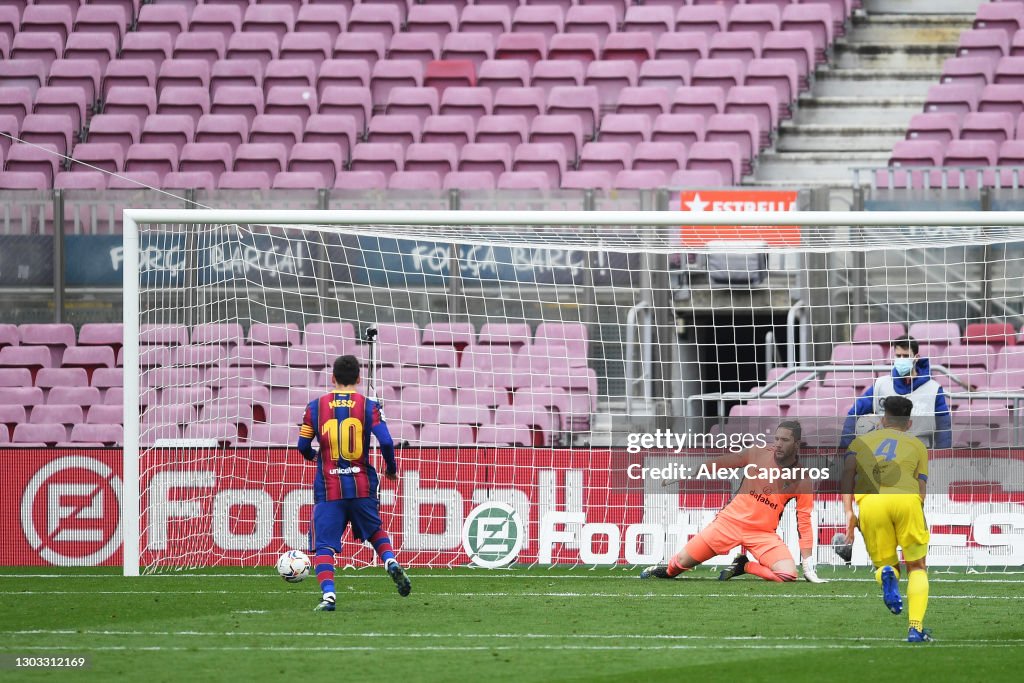 FC Barcelona v Cadiz CF - La Liga Santander