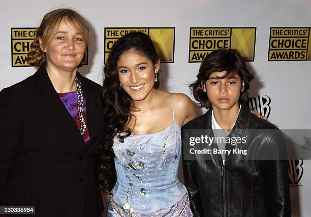 Orianka Kilcher and mother Saskia Kilcher and brother Kainoa Kilcher