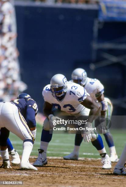 Ray Roberts of the Seattle Seahawks in action against the San Diego Chargers during an NFL football game September 5, 1993 at Jack Murphy Stadium in...