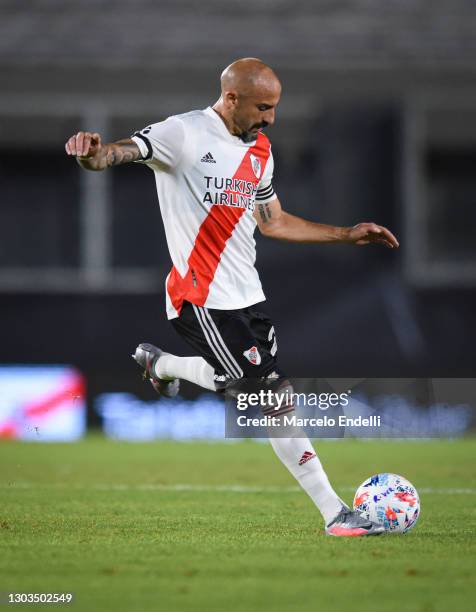 Javier Pinola of River Plate kicks the ball during a match between River Plate and Rosario Central as part of Copa De La Liga Profesional 2021 at...