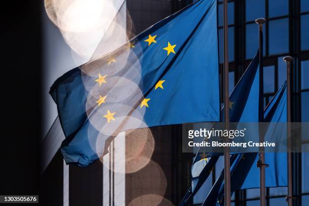the european union flag - european commission stock-fotos und bilder