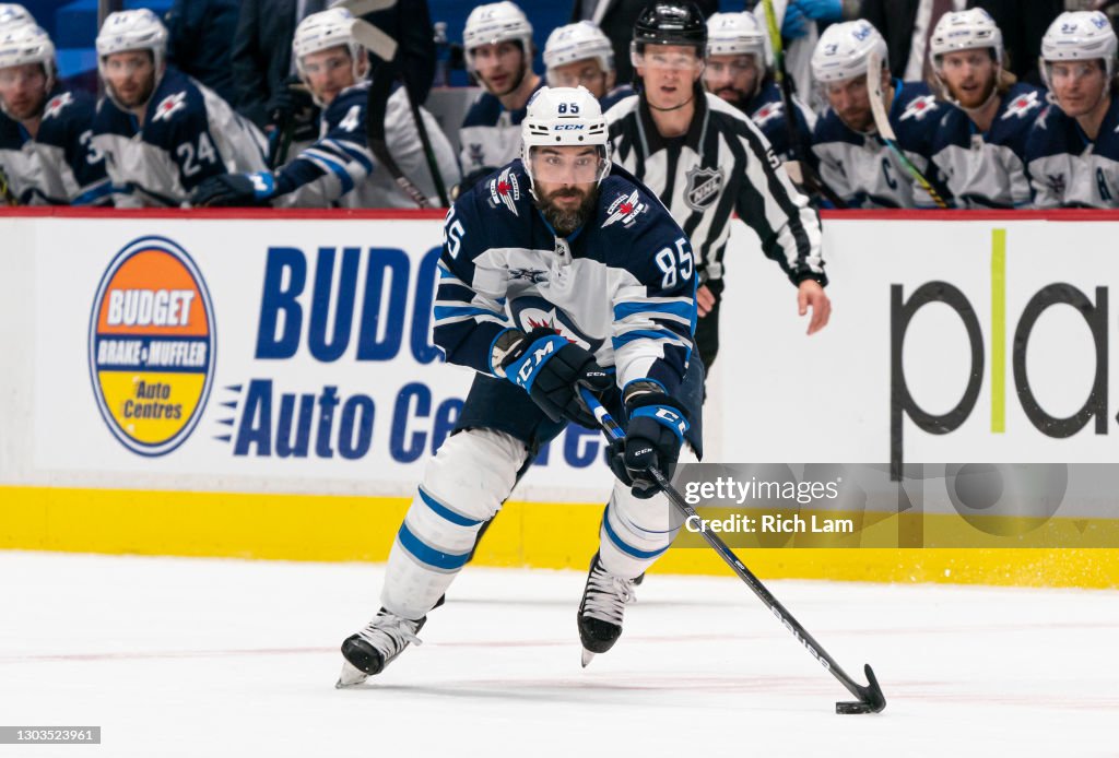 Winnipeg Jets v Vancouver Canucks