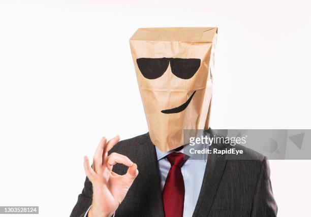 Reject balance Literacy 599 Paper Bag Head Photos and Premium High Res Pictures - Getty Images