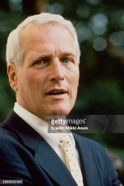 Paul Newman helps Gary Hart campaign for President at the home of Laurence Tribe, a legal scholar and professor at Harvard University in Cambridge,...