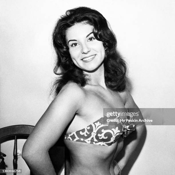 Miss France Rolande Caire poses for a portrait after winning the Miss France award on December 21, 1959 in France.