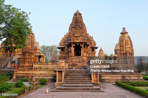 lakshmana temple, khajuraho group of monuments, unesco world heritage site, madhya pradesh state, india, asia - lakshmana temple stock pictures, royalty-free photos & images