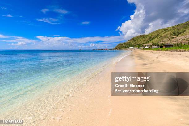 beautiful beach, turquoise sea, carambola beach, south friars bay, st. kitts, st. kitts and nevis, leeward islands, west indies, caribbean, central america - san cristobal fotografías e imágenes de stock