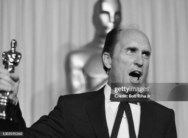 Winner Robert Duvall backstage at the 56th Annual Academy Awards Show, April 9, 1984 in Los Angeles, California.