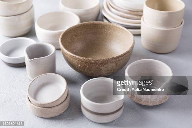 ceramic tableware. close-up. - blue bowl fotografías e imágenes de stock