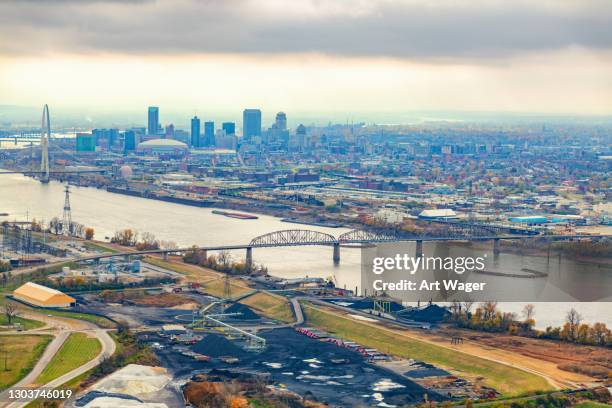 st. louis skyline beyond coal distribution facility - st louis stock-fotos und bilder