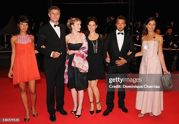 Besson Aline 14 Cinq Soeurs Stock Photos, High-Res Pictures, and Images - Getty Images