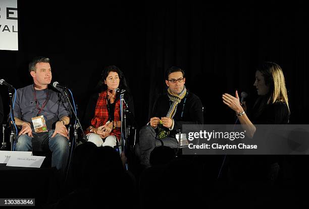 Steven Raphael 16 Mj Peckos Photos & High Res Pictures - Getty Images