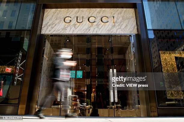 918 Gucci Store Manhattan Stock Photos, High-Res Pictures, and