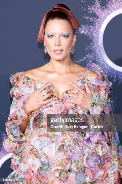 Halsey arrives at the 2019 American Music Awards at the Microsoft Theater on November 24, 2019 in Los Angeles, California.