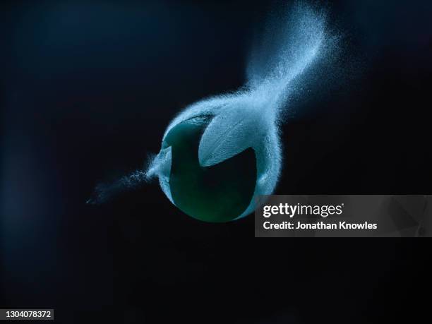 Water Baloon Exploding Reference 728,927 Change Form Stock Photos, High-Res Pictures, and Images - Getty ...