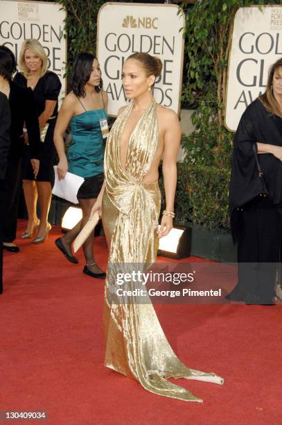 Actress Jennifer Lopez arrives at the 66th Annual Golden Globe Awards held at the Beverly Hilton Hotel on January 11, 2009 in Beverly Hills,...