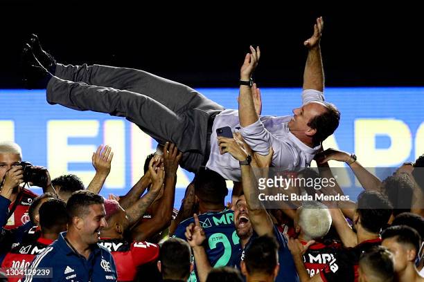 Coach Rogerio Ceni of Flamengo celebrates the championship despite the defeat in the match between Sao Paulo and Flamengo as part of 2020 Brasileirao...
