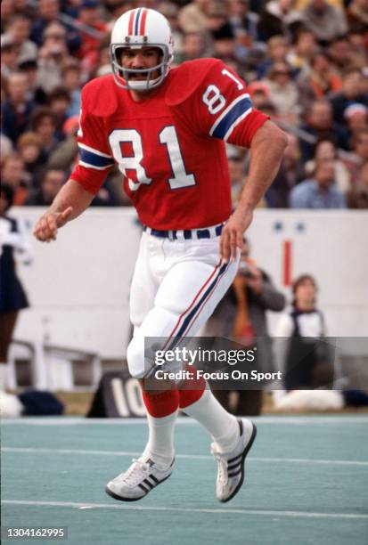 Russ Francis of the New England Patriots in action during an NFL football game circa 1978 at Schaefer Stadium in Foxboro, Massachusetts. Francis...