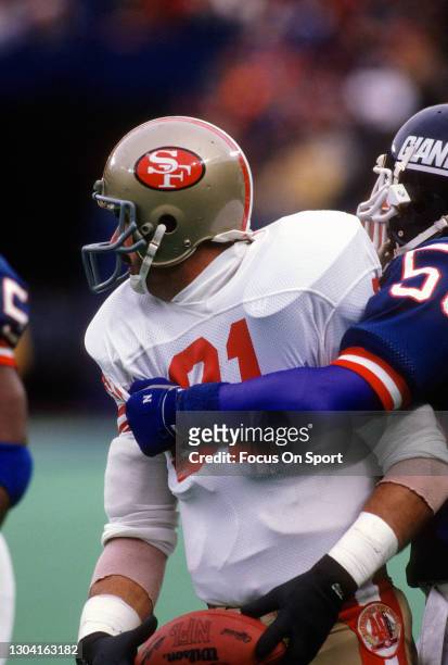 Russ Francis of the San Francisco 49ers in action against the New York Giants during the NFC WildCard Game on December 29, 1985 at Giants Stadium in...