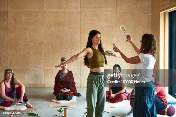 Woman Ritual 20,780 Ritual Pose Stock Photos, High-Res Pictures, and Images - Getty ...