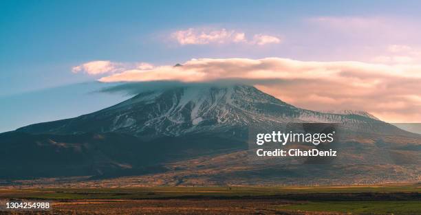 410 Mount Hasan Stock Photos, HighRes Pictures, and Images Getty Images