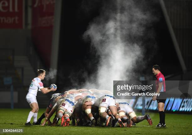 Exeter Chiefs scrum half Stu Townsend prepares to feed the scrum as the steam rises from the pack during the Gallagher Premiership Rugby match...