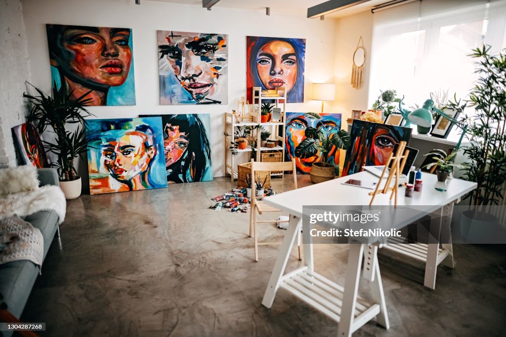 Atelier des erfolgreichen Künstlers