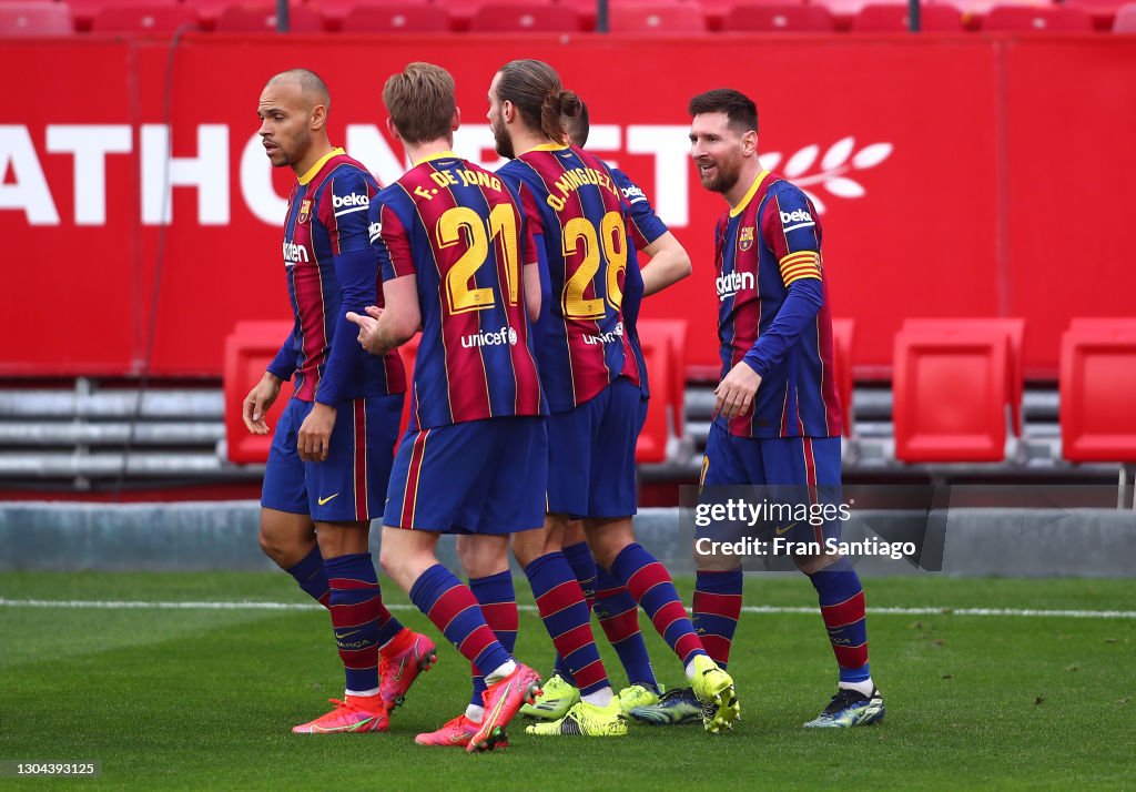 Sevilla FC v FC Barcelona - La Liga Santander