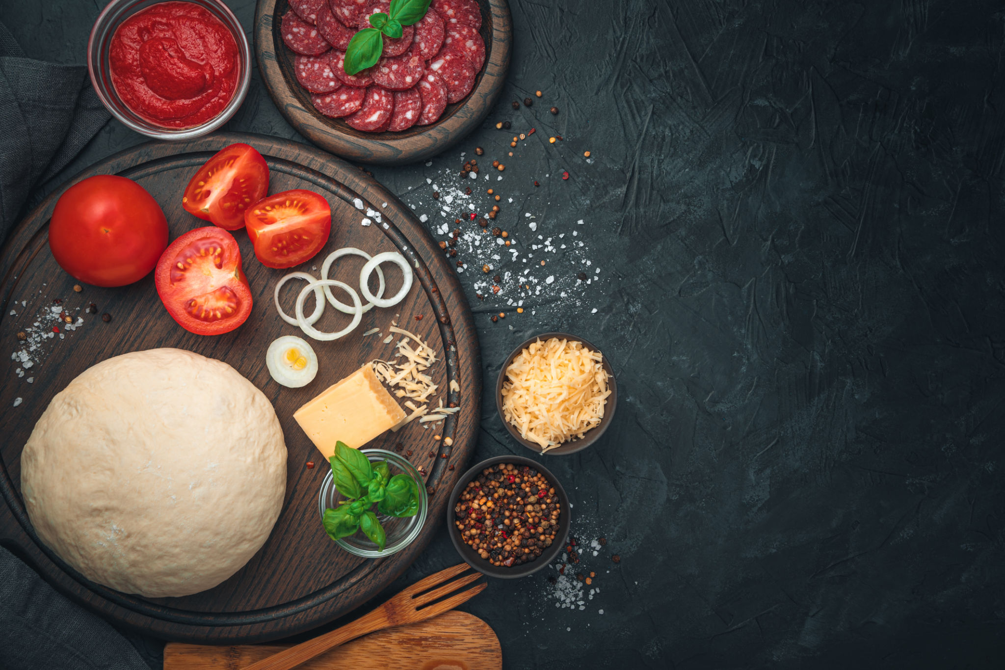 fresh pizza ingredients
