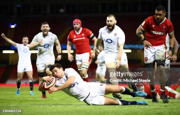 Ben Youngs of England dives over to score their side's second try during the Guinness Six Nations match between Wales and England at Principality...