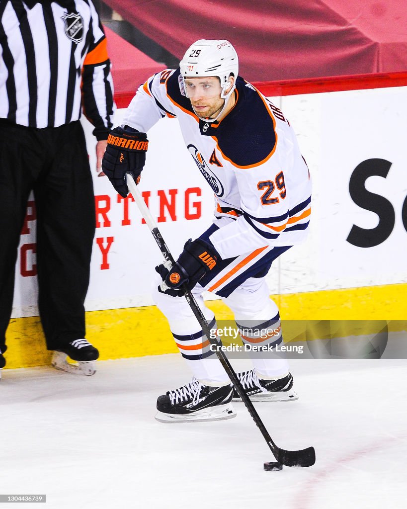 Edmonton Oilers v Calgary Flames