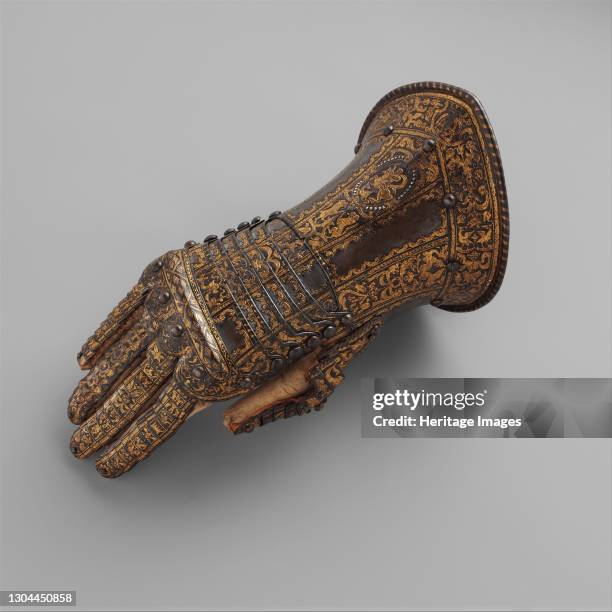 Gauntlet for the Right Hand, Belonging to the armour of Don Alonzo Pérez de Guzman el Bueno , Count of Niebla and Duke of Medina-Sidonia, Italian,...