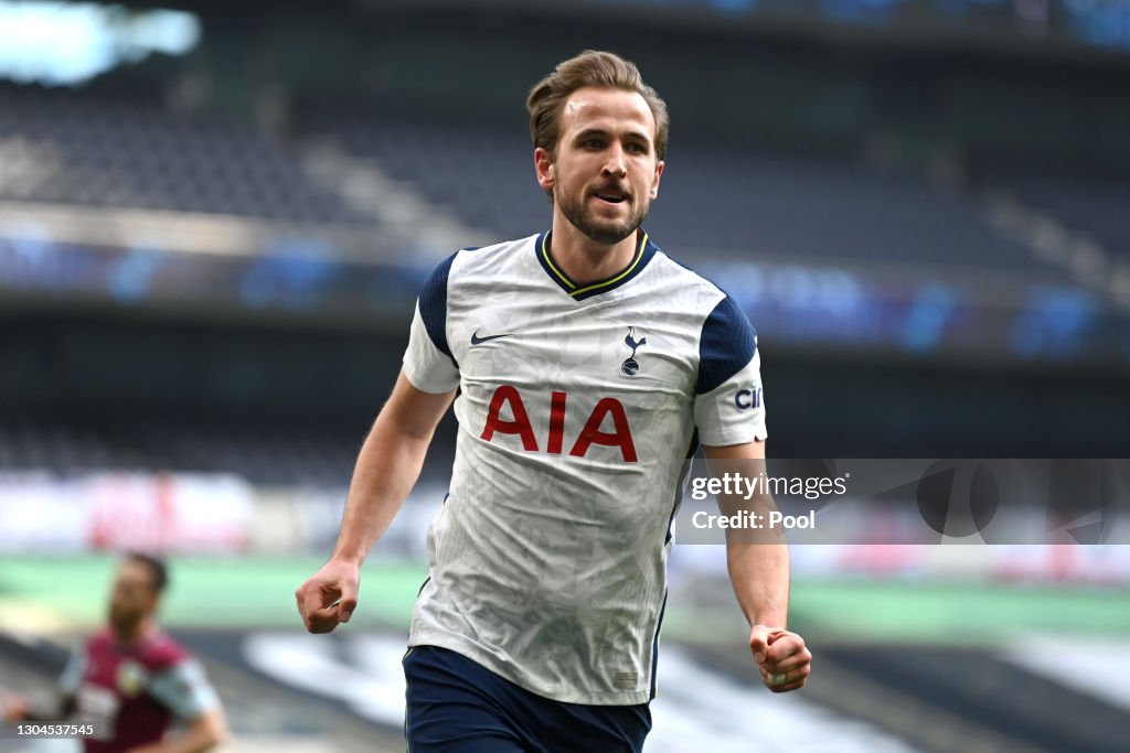 Tottenham Hotspur v Burnley - Premier League