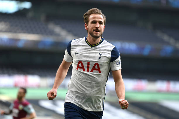 Harry Kane of Tottenham Hotspur celebrates after scoring their side's second goal during the Premier League match between Tottenham Hotspur and...