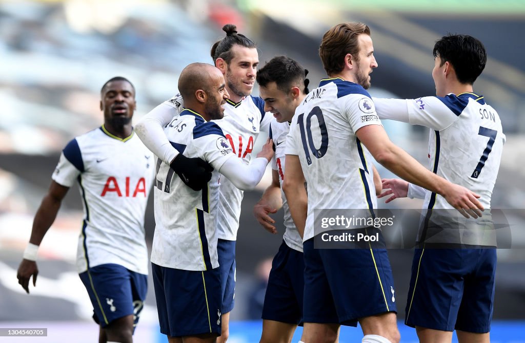 Tottenham Hotspur v Burnley - Premier League