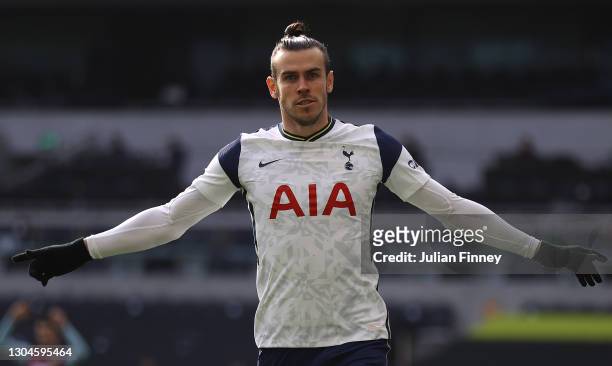 Gareth Bale of Spurs celebrates scoring the opening goal during the Premier League match between Tottenham Hotspur and Burnley at Tottenham Hotspur...