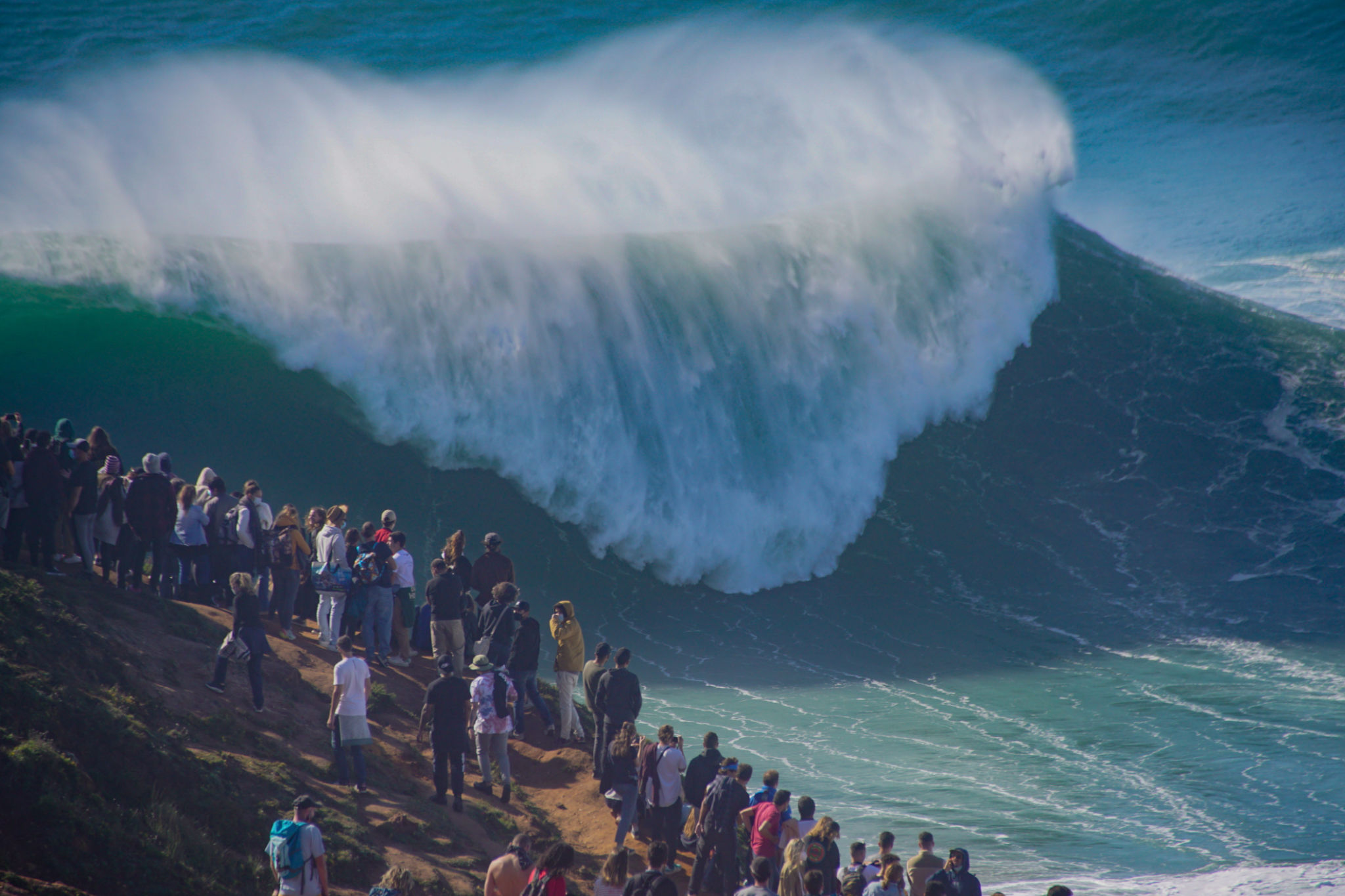 Nazaré waves