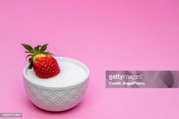strawberries still life - fructose stock pictures, royalty-free photos & images
