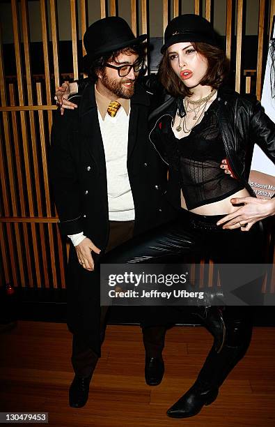 40 Kemp Muhl Celebrates Her Modelina Cover Stock Photos, High-Res ...