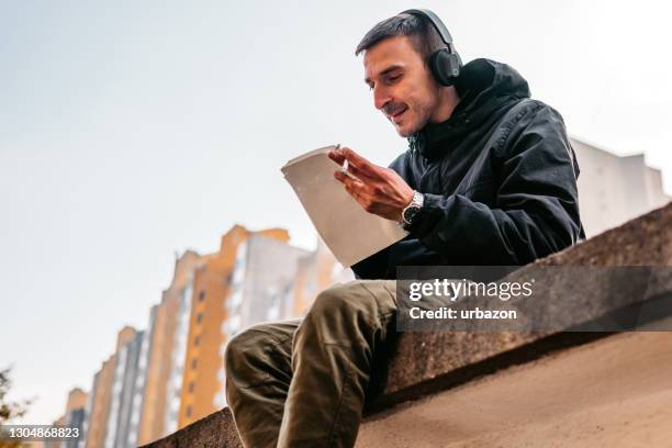 Rapper Taking Note 65 Rap Music Notes Stock Photos, High-Res Pictures, and Images - Getty ...