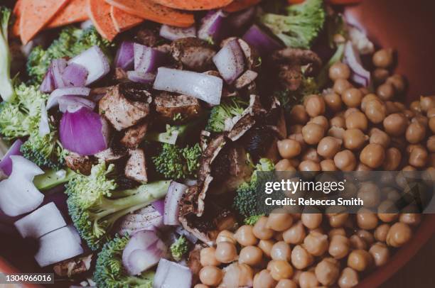 veggie stir-fry - celiac disease stock pictures, royalty-free photos & images